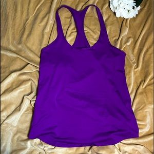 Lululemon purple flowy tank top 🍋